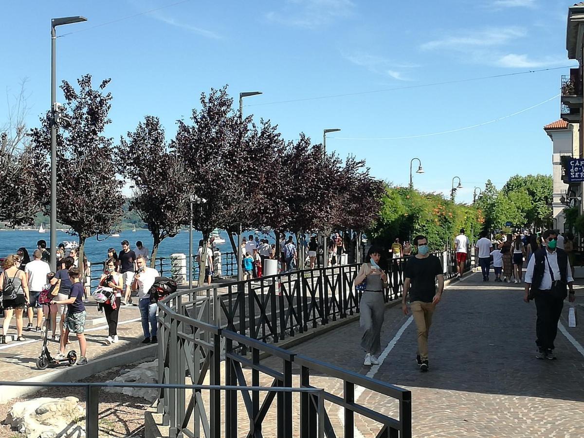 Suite 51 Appartamento Con Terrazzo A 50 Mt Dal Lago - Private Parking (Adults Only) Арона Екстер'єр фото