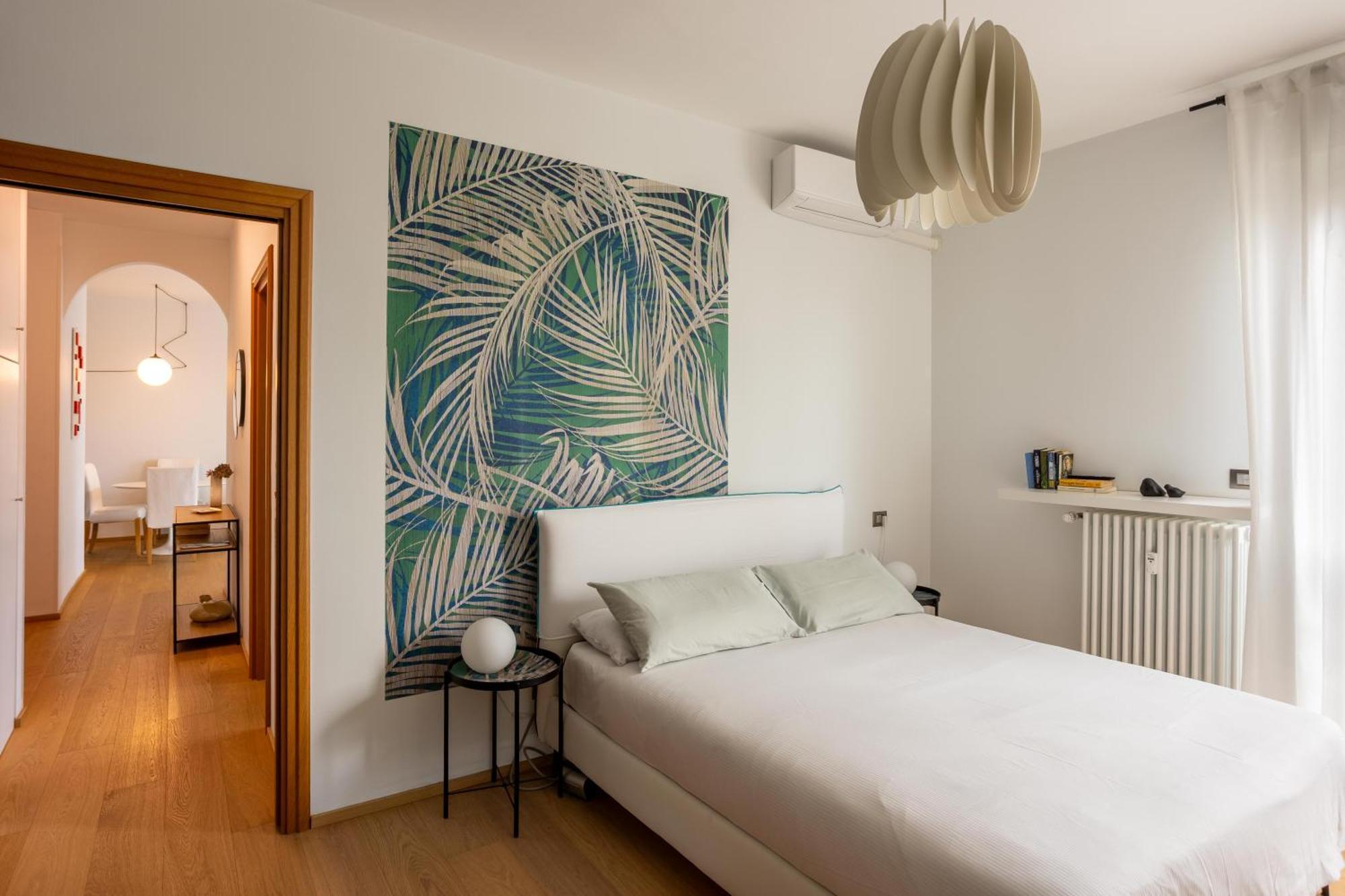 Suite 51 Appartamento Con Terrazzo A 50 Mt Dal Lago - Private Parking (Adults Only) Арона Екстер'єр фото